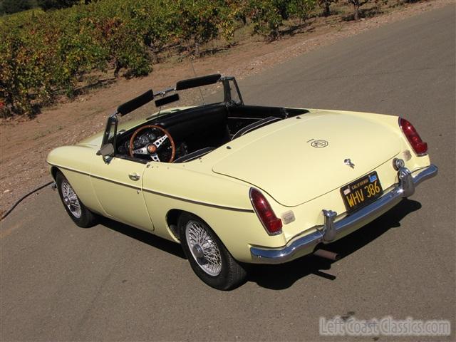 1968-mgb-roadster-012.jpg