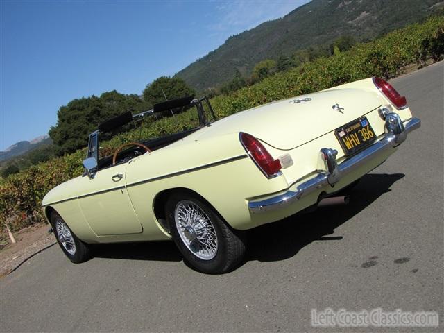 1968-mgb-roadster-014.jpg