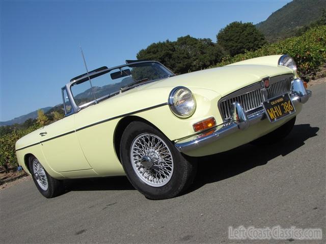 1968-mgb-roadster-030.jpg