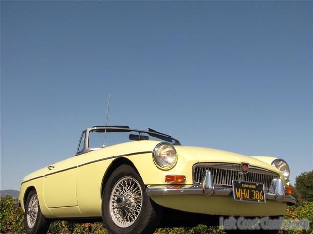 1968-mgb-roadster-032.jpg