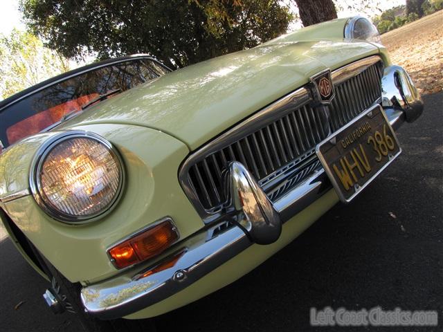 1968-mgb-roadster-051.jpg