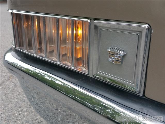 1969-cadillac-coupe-deville-037.jpg