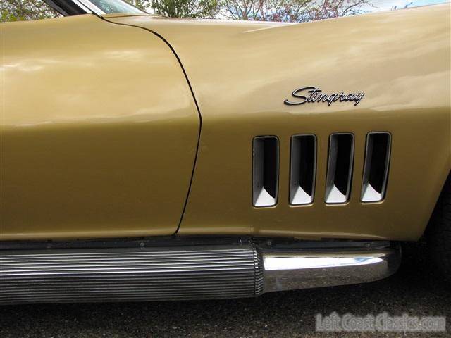 1969-chevrolet-corvette-427-095.jpg