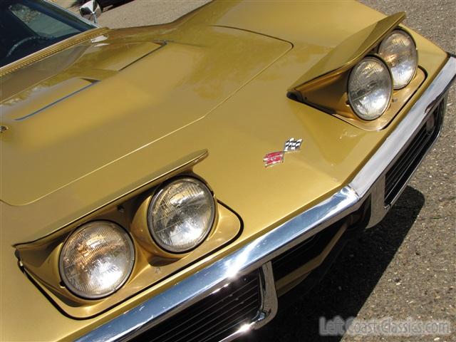 1969-chevrolet-corvette-427-105.jpg