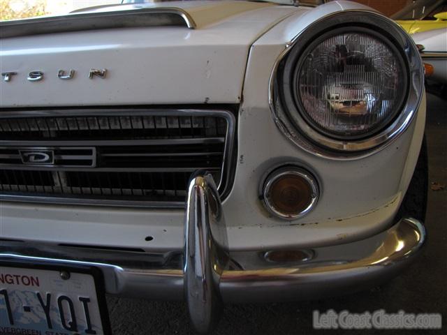 1969-datsun-2000-roadster-035.jpg