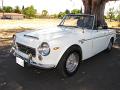 1969-datsun-2000-roadster-002