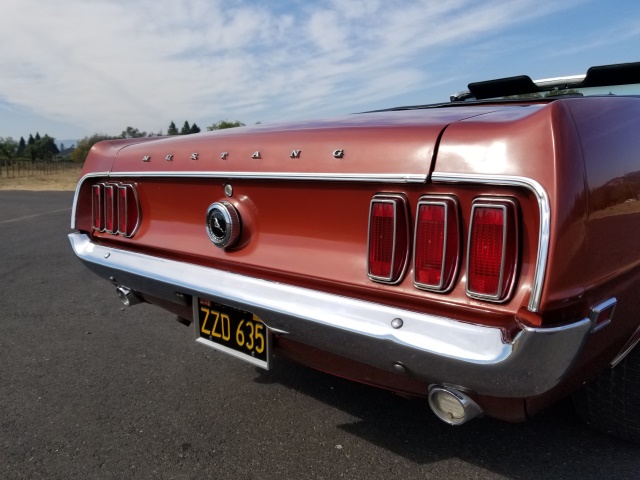 1969-ford-mustang-convertible-080.jpg