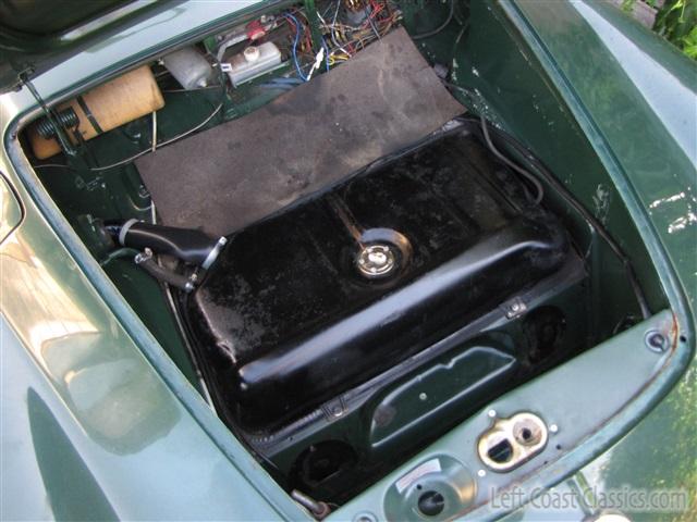 1969-karmann-ghia-convertible-087.jpg