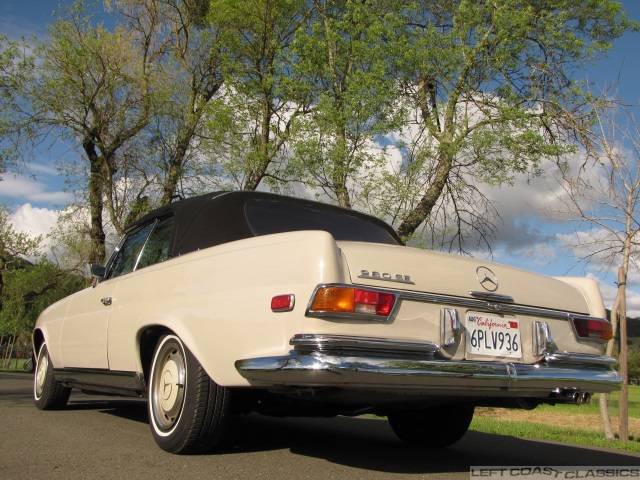 1969-mercedes-280se-cabriolet-030.jpg