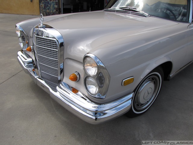 1969-mercedes-280se-cabriolet-106.jpg