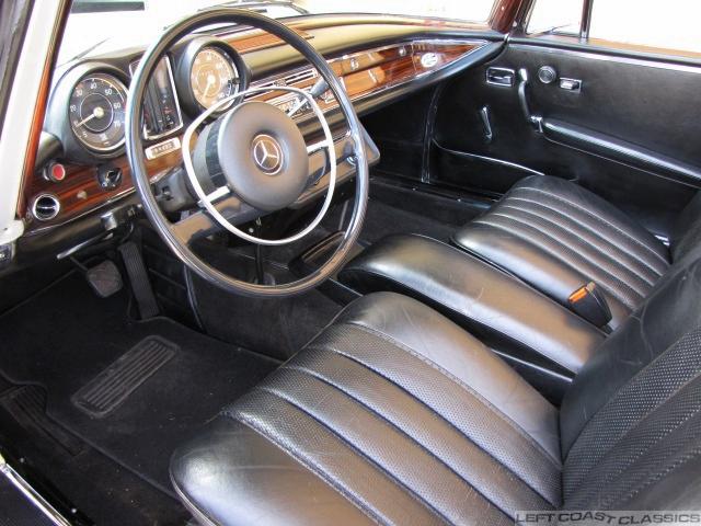 1969-mercedes-280se-cabriolet-118.jpg