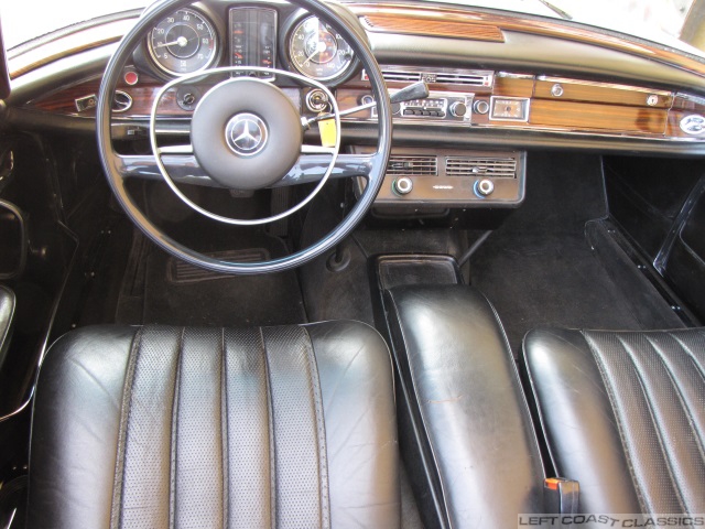 1969-mercedes-280se-cabriolet-156.jpg