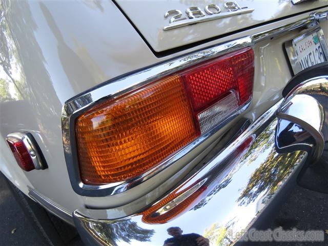 1969-mercedes-benz-280sl-pagoda-093.jpg