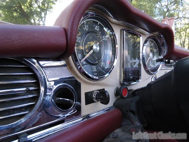 1969-mercedes-benz-280sl-pagoda-169.jpg