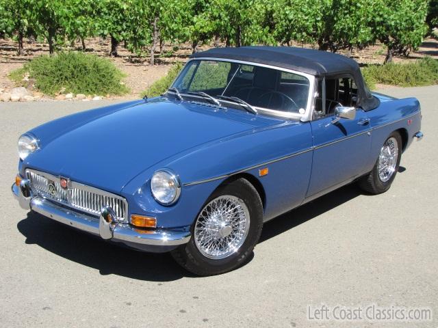 1969-mgb-roadster-010.jpg