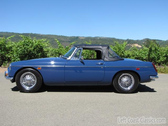 1969-mgb-roadster-016.jpg