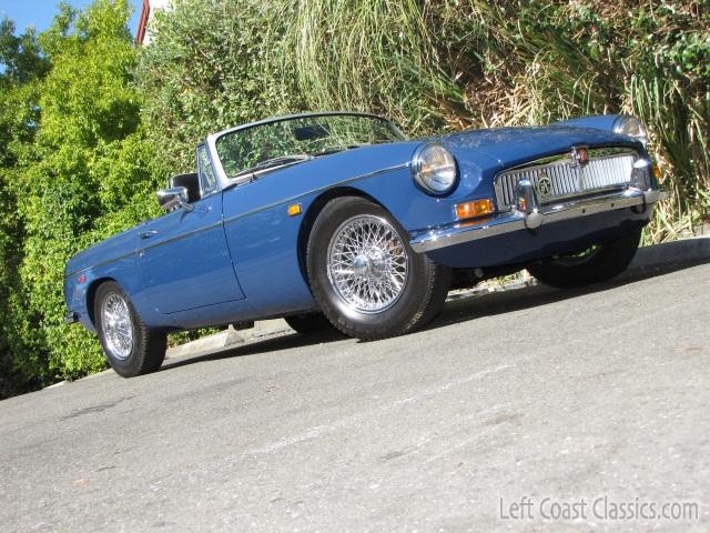 1969-mgb-roadster-044.jpg