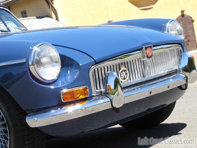 1969-mgb-roadster-066.jpg