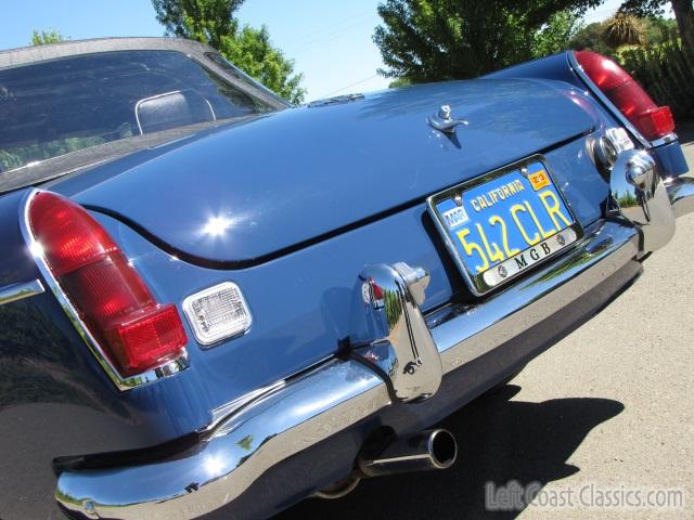 1969-mgb-roadster-068.jpg