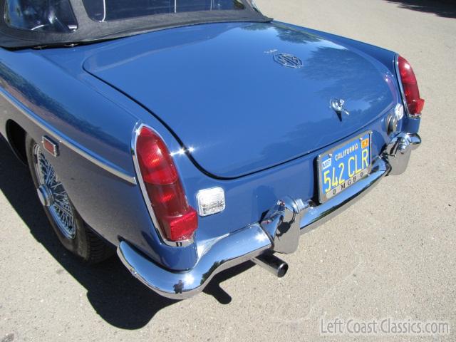 1969-mgb-roadster-083.jpg