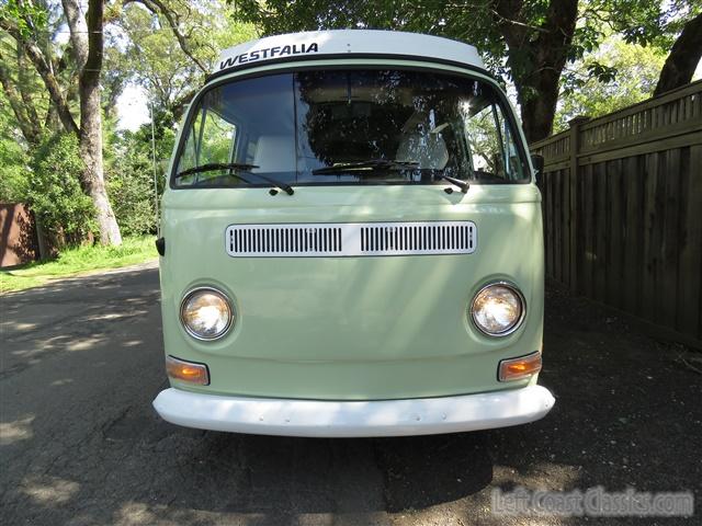 1969-volkswagen-westfalia-camper-002.jpg