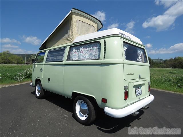 1969-volkswagen-westfalia-camper-017.jpg
