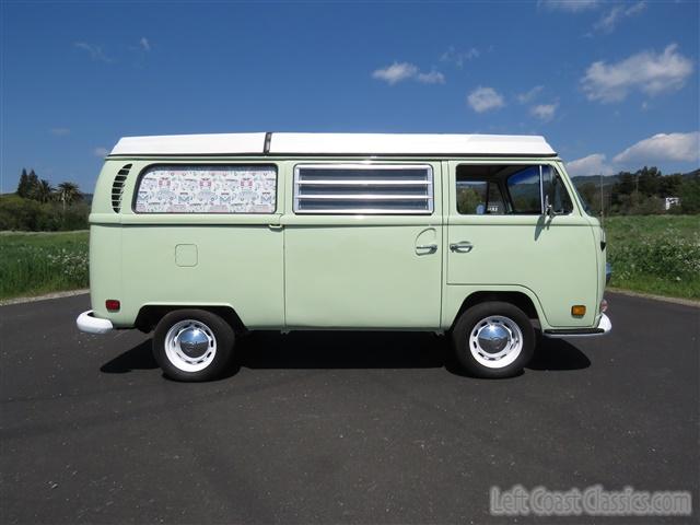 1969-volkswagen-westfalia-camper-033.jpg