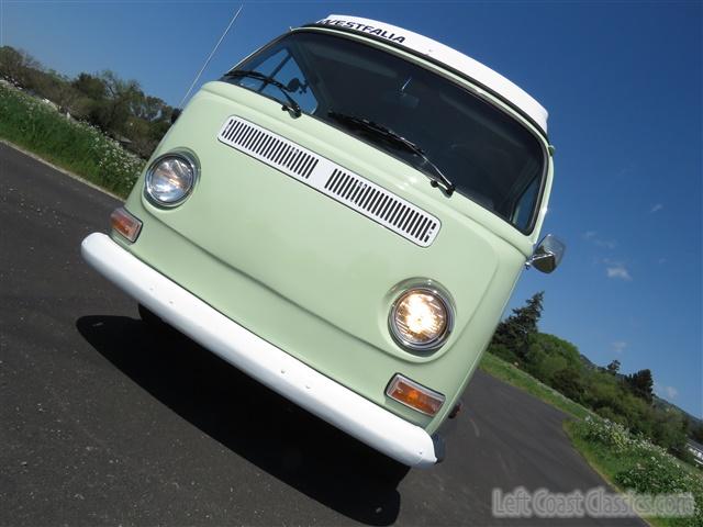 1969-volkswagen-westfalia-camper-055.jpg