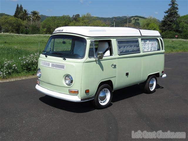 1969-volkswagen-westfalia-camper-249.jpg