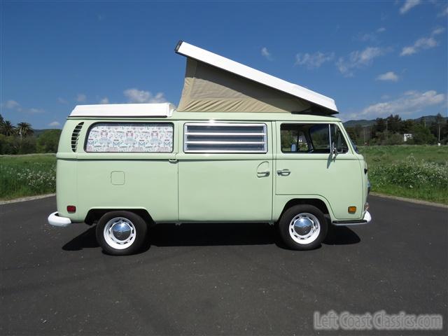 1969-volkswagen-westfalia-camper-255.jpg