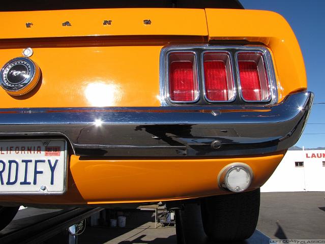 1970-ford-mustang-boss-429-tribute-110.jpg