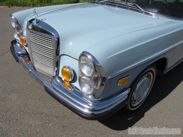 1970-mercedes-280s-1976.jpg