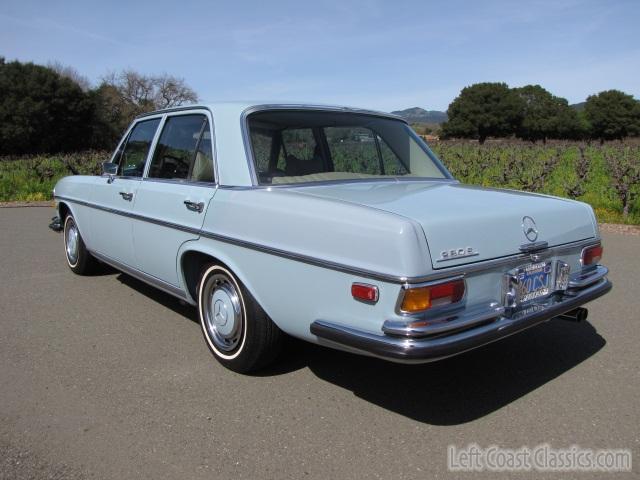 1970-mercedes-280s-2011.jpg