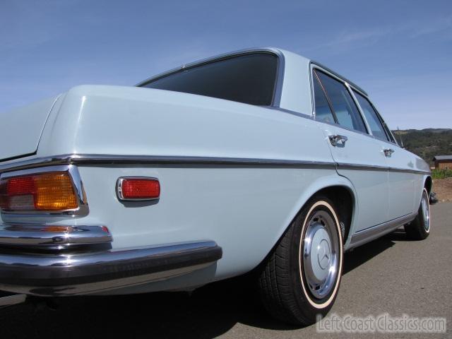 1970-mercedes-280s-2036.jpg