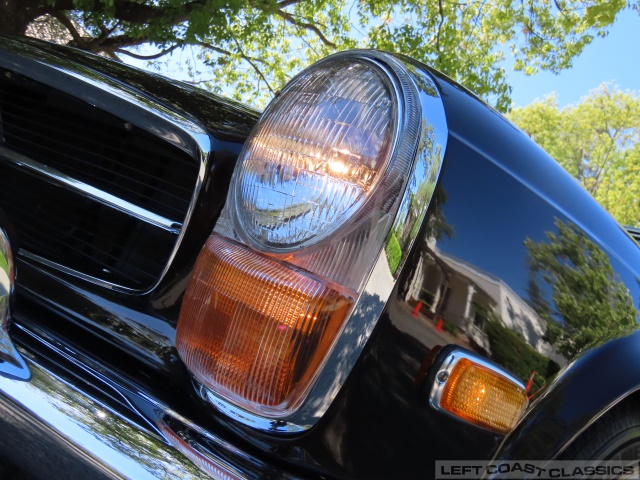1970-mercedes-benz-280sl-roadster-073.jpg
