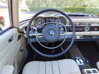 1970-mercedes-benz-280sl-roadster-125