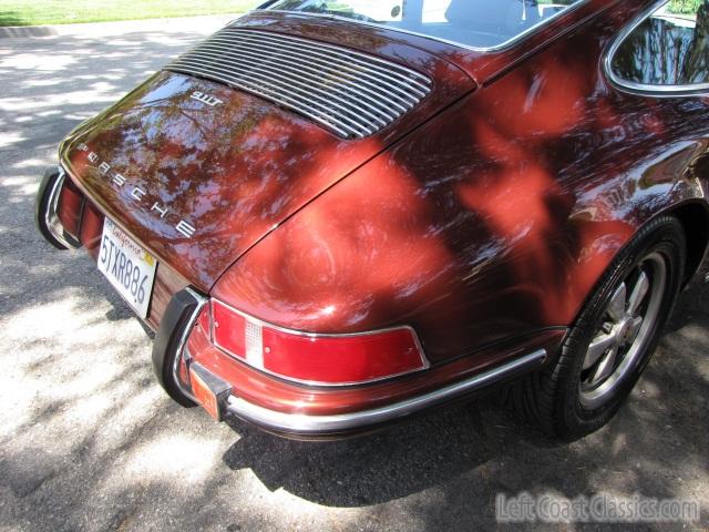 1970-porsche-911t-114.jpg