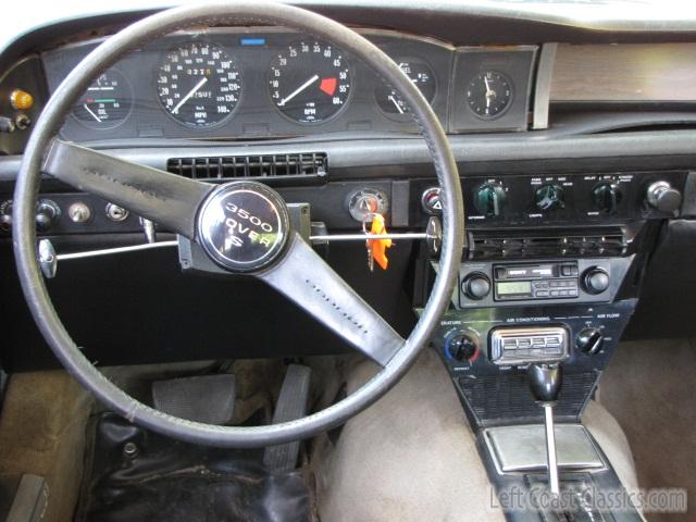 1970-rover-3500s-p6-643.jpg