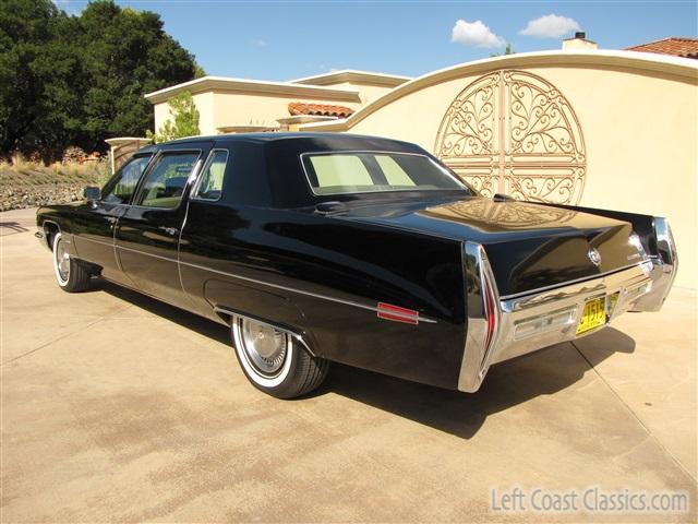 1971-cadillac-fleetwood-limousine-010.jpg