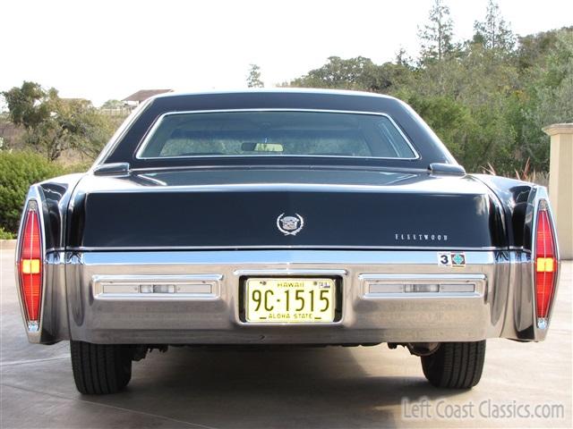 1971-cadillac-fleetwood-limousine-012.jpg