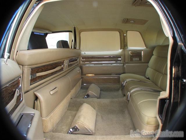 1971-cadillac-fleetwood-limousine-108.jpg