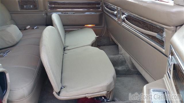 1971-cadillac-limousine-065.jpg
