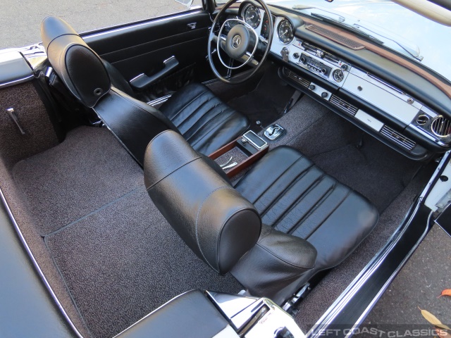 1971-mercedes-benz-280sl-166.jpg