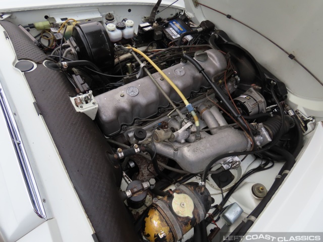 1971-mercedes-benz-280sl-199.jpg