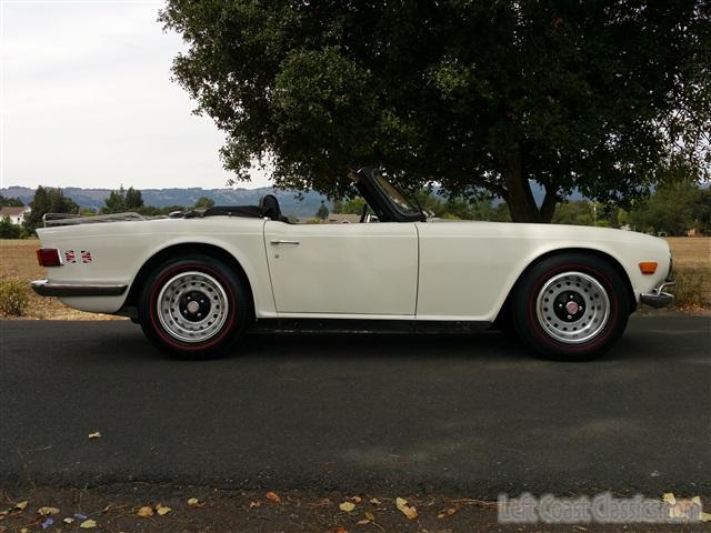 1971-triumph-tr6-042.jpg