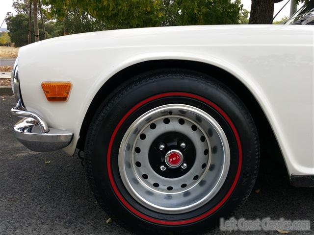 1971-triumph-tr6-068.jpg