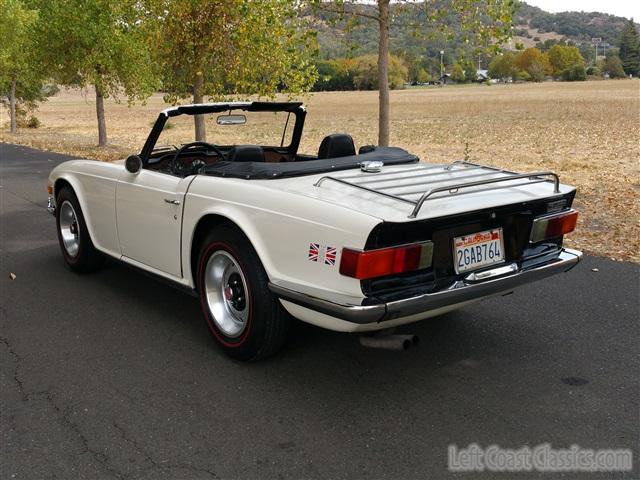 1971-triumph-tr6-183.jpg