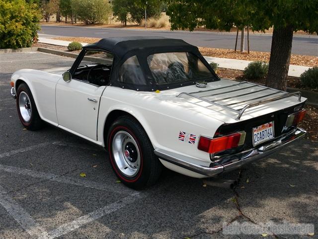 1971-triumph-tr6-184.jpg