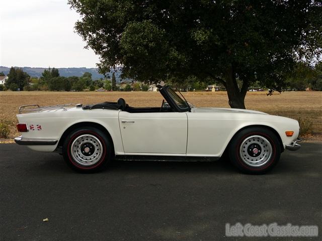 1971-triumph-tr6-186.jpg