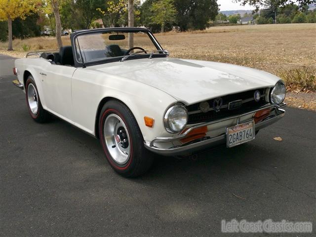 1971-triumph-tr6-189.jpg